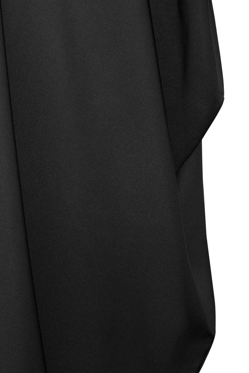 BLACK BATWING ABAYA