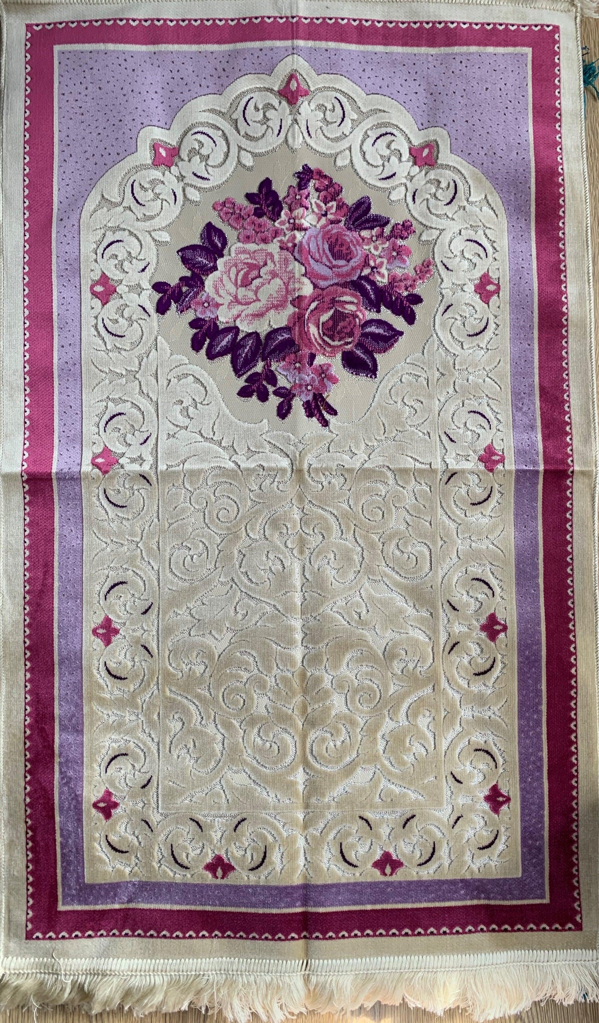 Prayer Rug Luxury Velvet with Turkish cutwork design