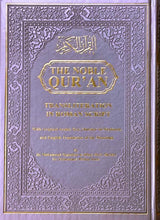 The Noble Quran Rainbow Transliteration in Roman Script (24926) 9781910015629