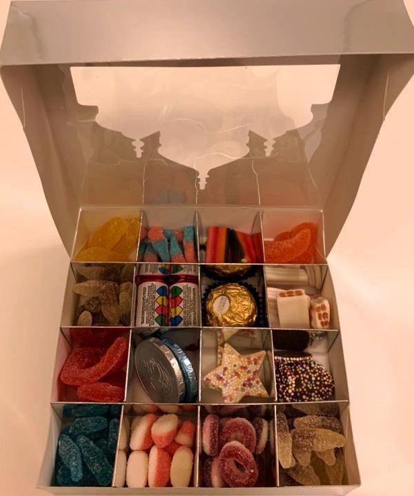 Ramadhan Mubarak Silver Sweets Box Pick and Mix 16 Selection of Halal Sweet Zone Jelly / Gifts / Eid / Food